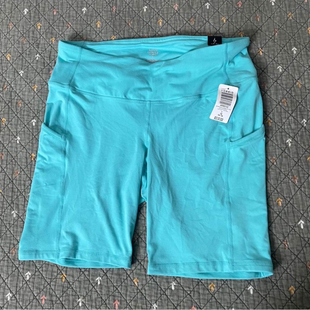 NWT ‘Happy Camper’ high rise bike short